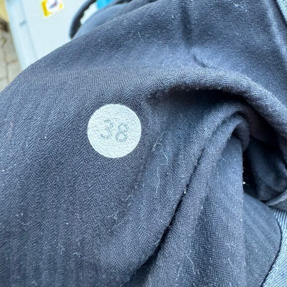 Lululemon Pants ABC Classic Warpstreme Gray Size 38 Casual Versatile Work Mens - Picture 7 of 8